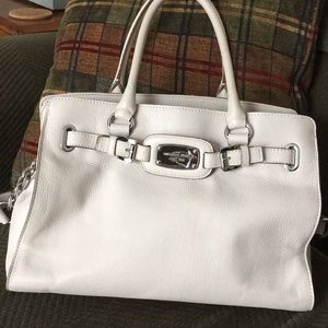 COPY - Woman’s Michael Kors satchel handbag